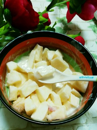 Apple Yogurt Salad