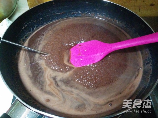 Light Cream Peanut Cocoa Nougat recipe