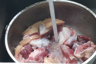 Stewed White Radish with Hoof recipe
