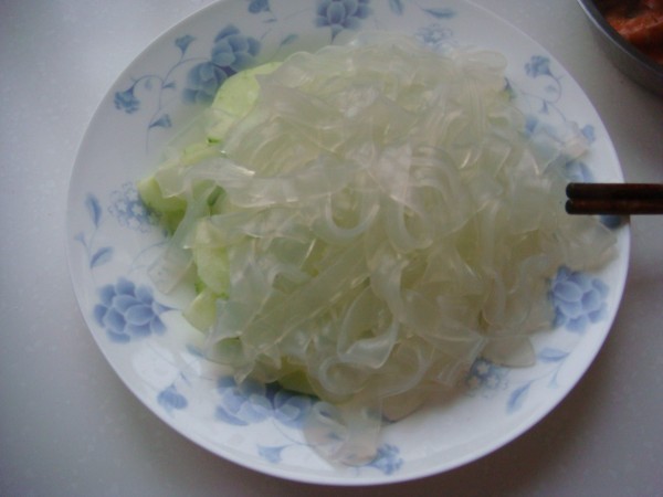 Mung Bean Flour Skin Mixed with Cucumber recipe