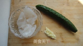 Cucumber Tossed with Noodles recipe