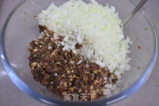 Big Lazy Dragon with Pork and Onion recipe