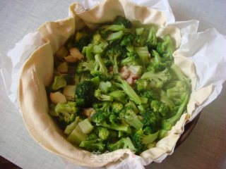 Creamy French Broccoli Pie recipe