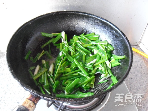 Braised Fish with Scallions recipe