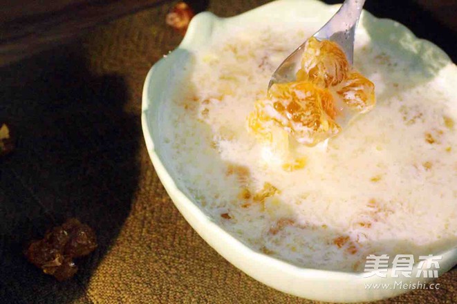 Peach Gum Soup recipe