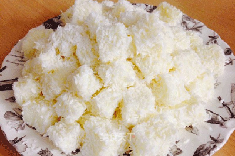 #四session Baking Contest and It's Love to Eat Festival#coconut Milk Small Square Cake recipe