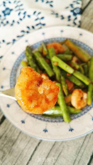 Fried Prawns with Asparagus recipe