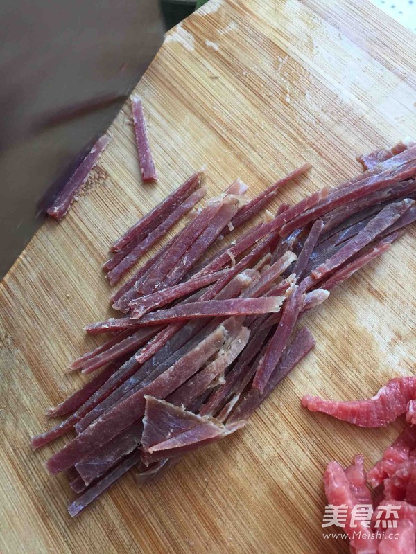 Stir-fried Ham with Matsutake recipe