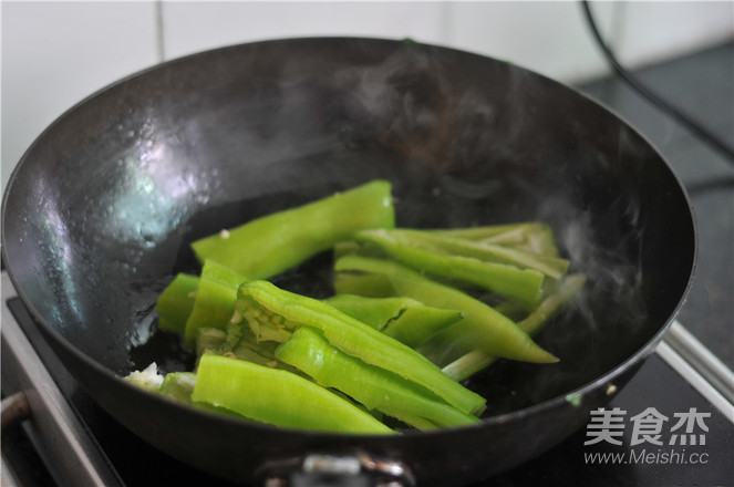 Stir-fried Dried Eggplant with Tiger Skin Pepper Sauce recipe