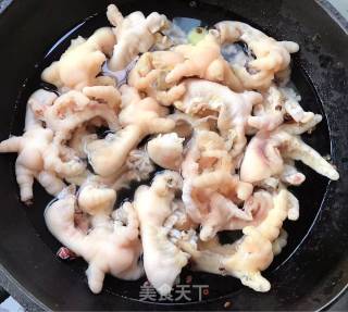 Spicy Boneless Chicken Feet recipe