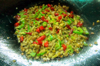 Stir-fried Capers with Double Peppers-served with Noodles and Porridge recipe