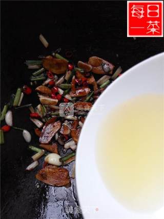 Caibaobao's One Dish A Day: Making Braised Fish recipe