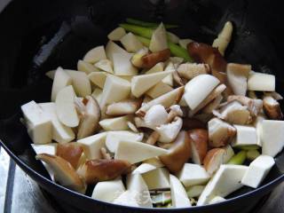 Braised Rice White with Abalone Sauce recipe