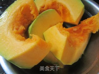 Steamed Pumpkin Puree recipe
