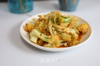 Stir-fried Cauliflower with Shredded Pork recipe