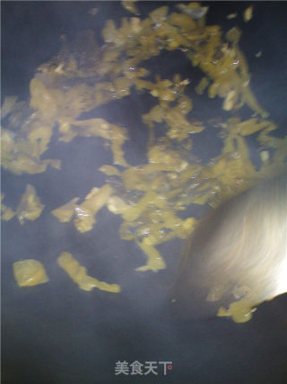 An Alternative Way to Eat Sauerkraut--stir-fried Green Pepper with Sauerkraut recipe