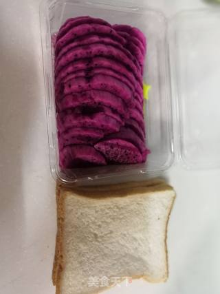 Pitaya Sandwich Bread recipe