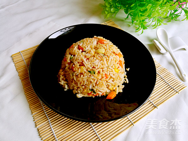 Fried Rice with Bacon, Corn and Carrots recipe