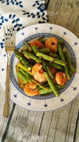 Fried Prawns with Asparagus recipe