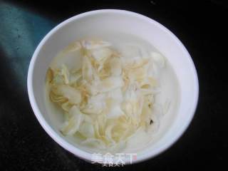 Dried Fresh Lily Pumpkin Soup recipe