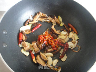 Stir-fried Vermicelli with Cauliflower recipe
