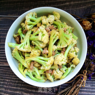 Stir-fried Cauliflower with Diced Pork recipe