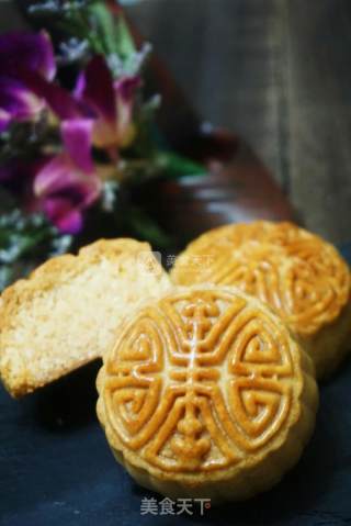 #新良first Baking Competition#cantonese-style Coconut Paste Mooncakes recipe