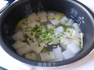 Radish Pork Bone Soup recipe