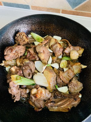 Big Goose Stewed in Iron Pan recipe