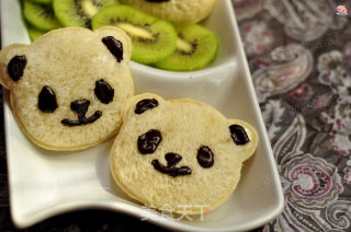 Cute Breakfast---panda Sandwich recipe