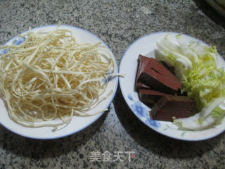 Cabbage Duck Blood Noodle Soup recipe