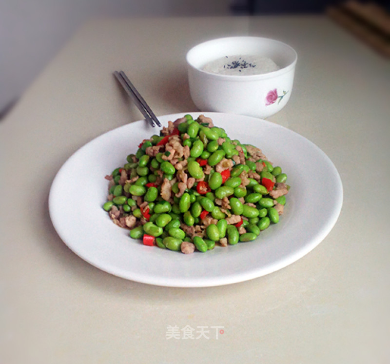 Roasted Edamame with Minced Meat recipe