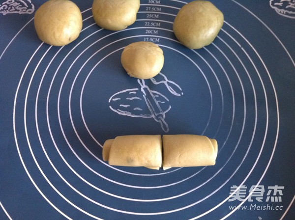 Matcha Spiral Pastry recipe