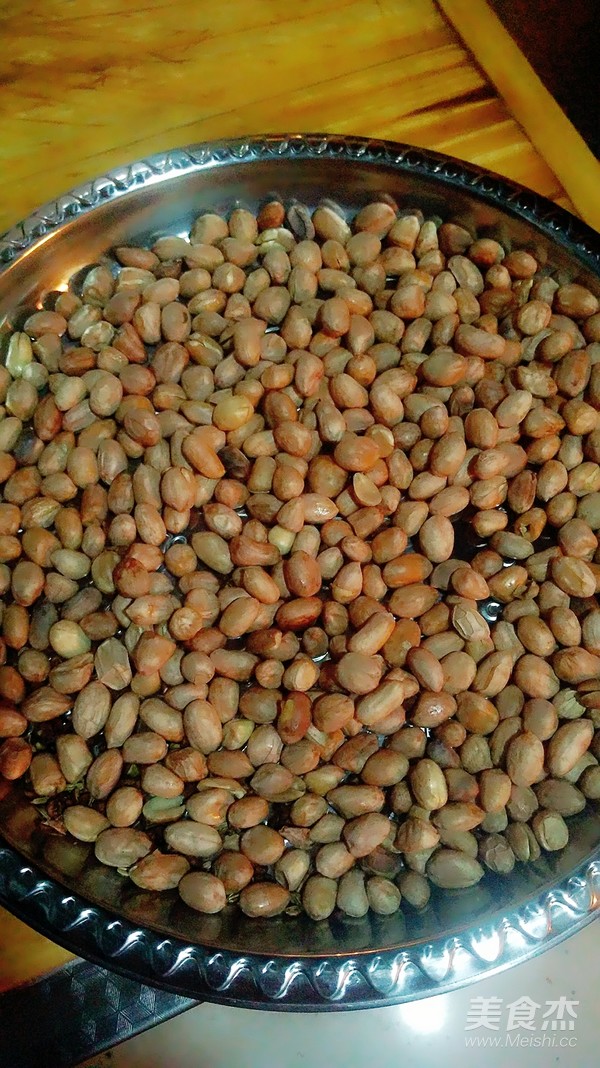 Homemade Spiced Peanuts recipe