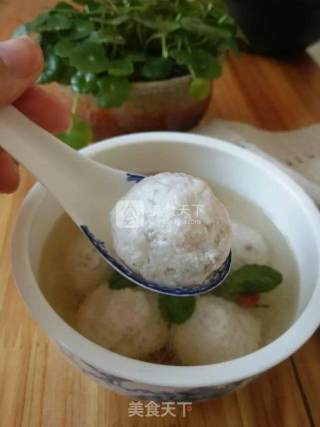 Produced by Huang Huang [q-bomb and Smooth Fish Balls] recipe