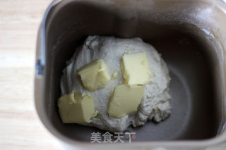 Rice Black Currant Cream Rolls recipe