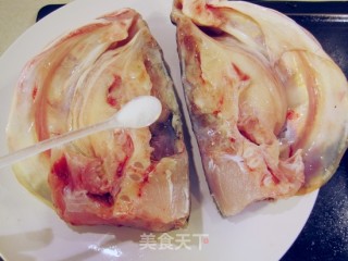 Steamed Big Fish Head with Chopped Pepper and Tofu recipe