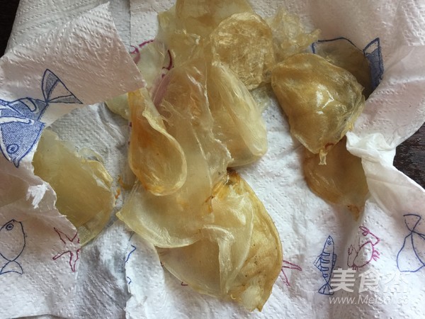 Braised Fish Maw with Golden Ears recipe