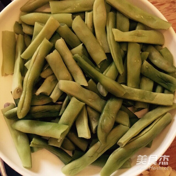 Stir-fried String Beans recipe