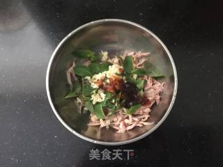 #春食野菜香# Spicy Mint Chicken Shreds recipe