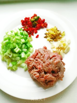 Small Stir-fried Beef recipe