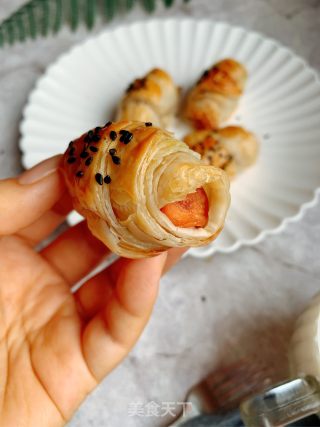 Sausage Pastry Roll recipe