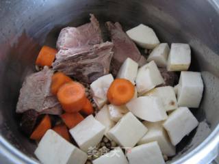 One Pot, One Soup and One Rice: Yam Carrot Fan Bone Soup + Steamed Rice recipe