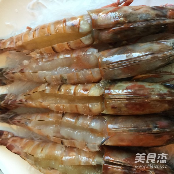 Steamed Prawns with Garlic Vermicelli recipe