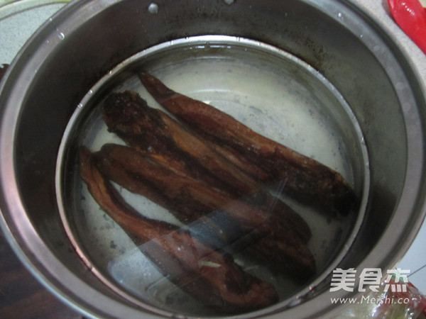 Saliva Pork Mouth Strips Mixed with Green Bamboo Shoots recipe