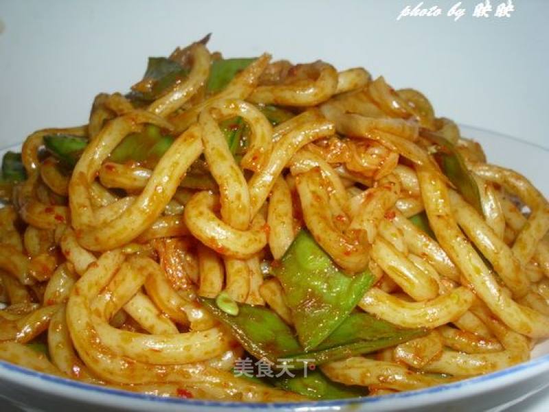 Stir-fried Udon Noodles with Spicy Cabbage recipe