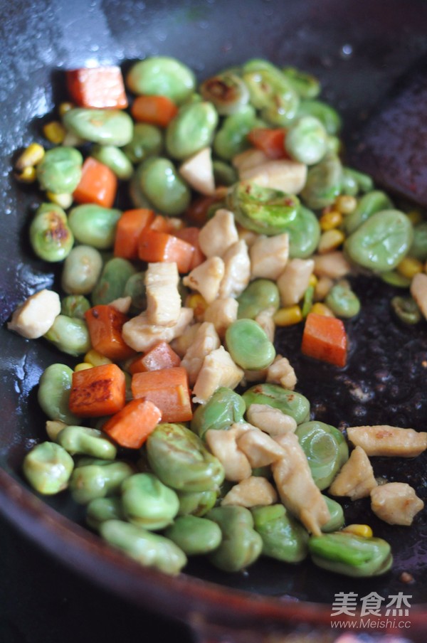 Fried Chicken with Broad Beans recipe