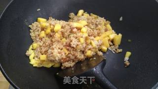 Mango Pork Omelet Rice recipe