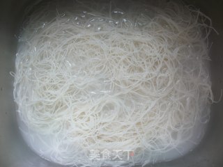 [fujian Cuisine]: Fried Hutou Rice Noodles (quanzhou Local Specialty) recipe