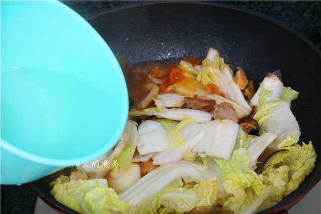 Pork Belly with Tofu and Cabbage Casserole recipe